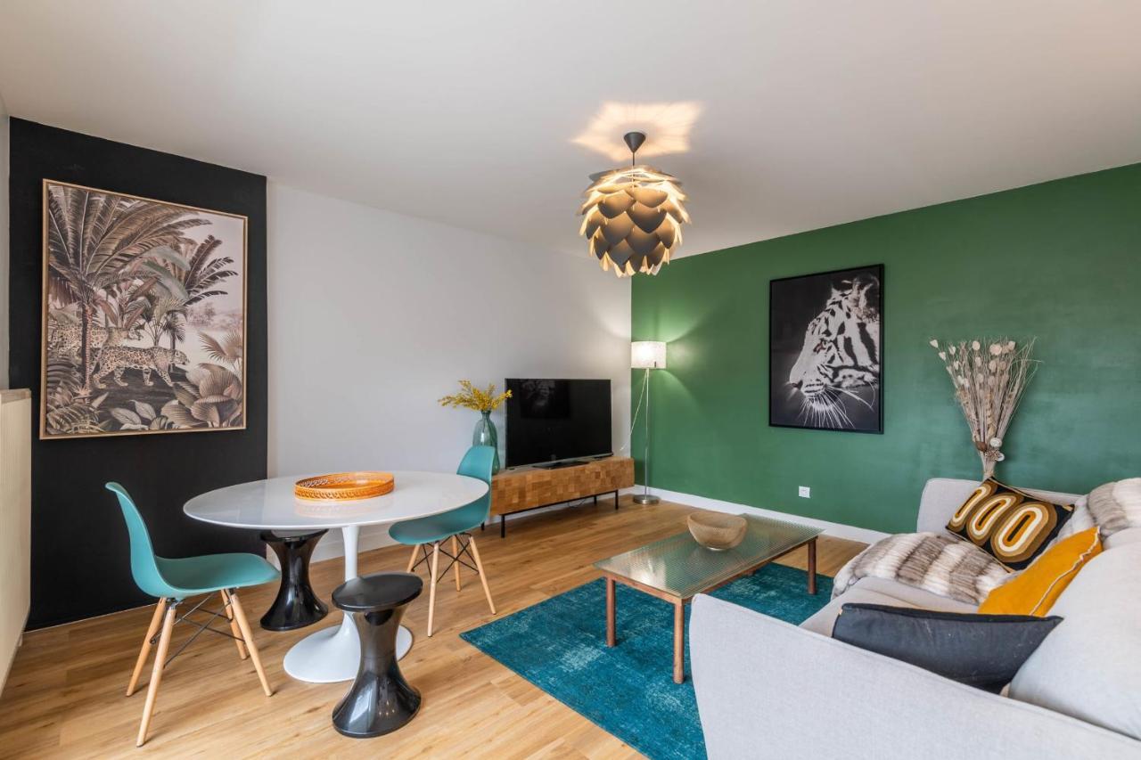 Апартаменты Florentine Furnished Flat Анси Экстерьер фото
