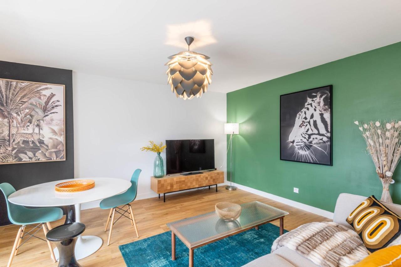 Апартаменты Florentine Furnished Flat Анси Экстерьер фото